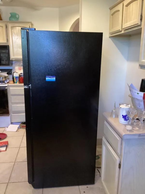 Black Amana refrigerator