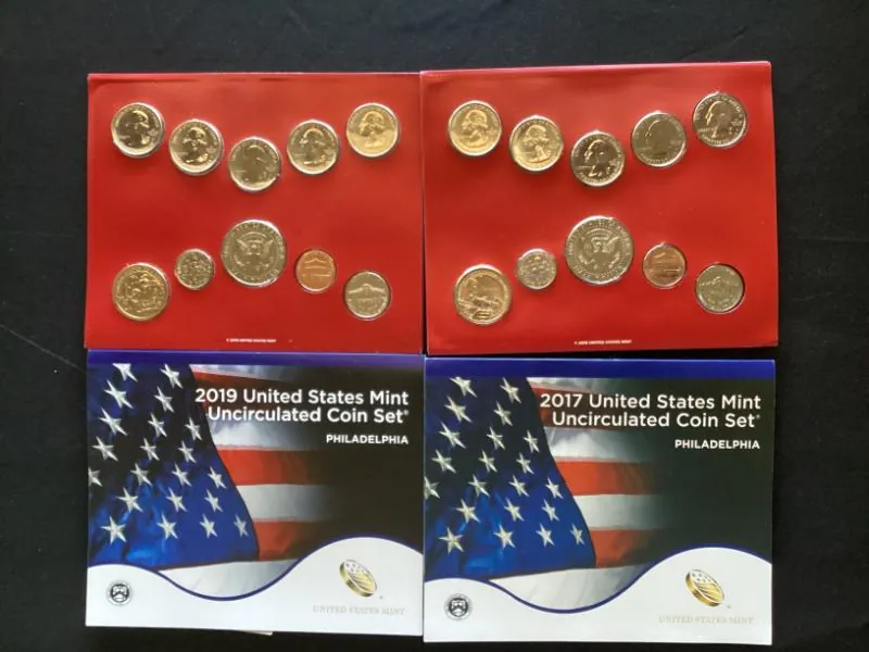 United States Mint uncirculated coin sets