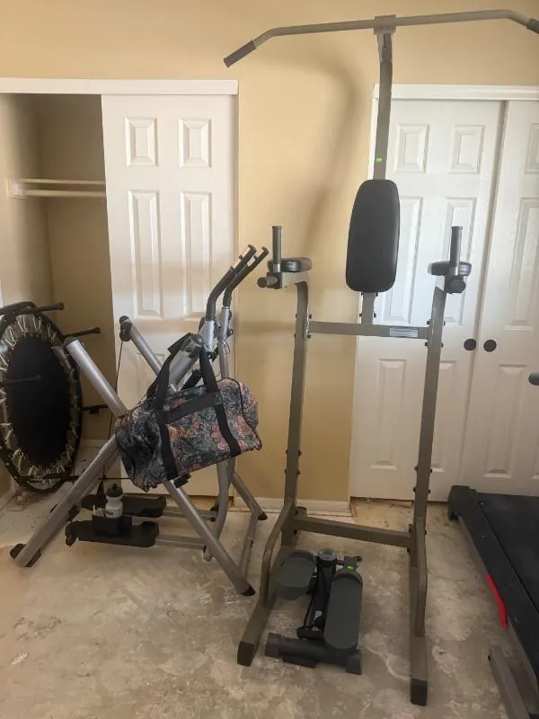 Home gym station and exercise equipment