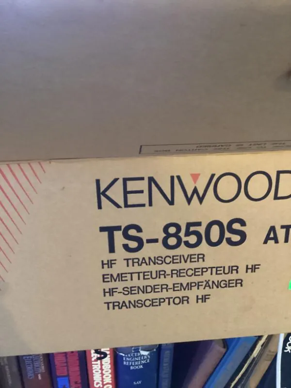 Kenwood TS-850S HF transceiver box