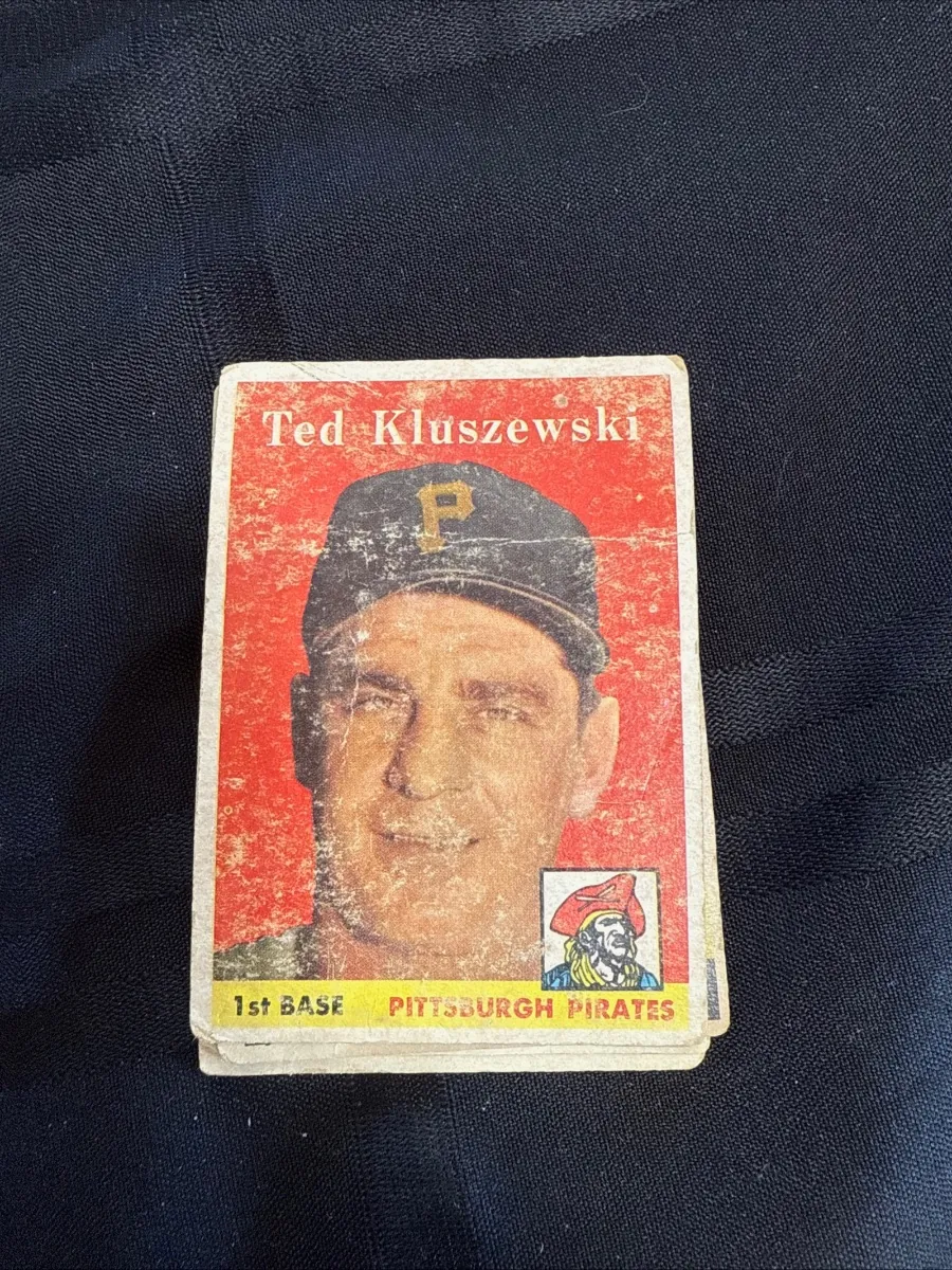 Ted Kluszewski baseball card