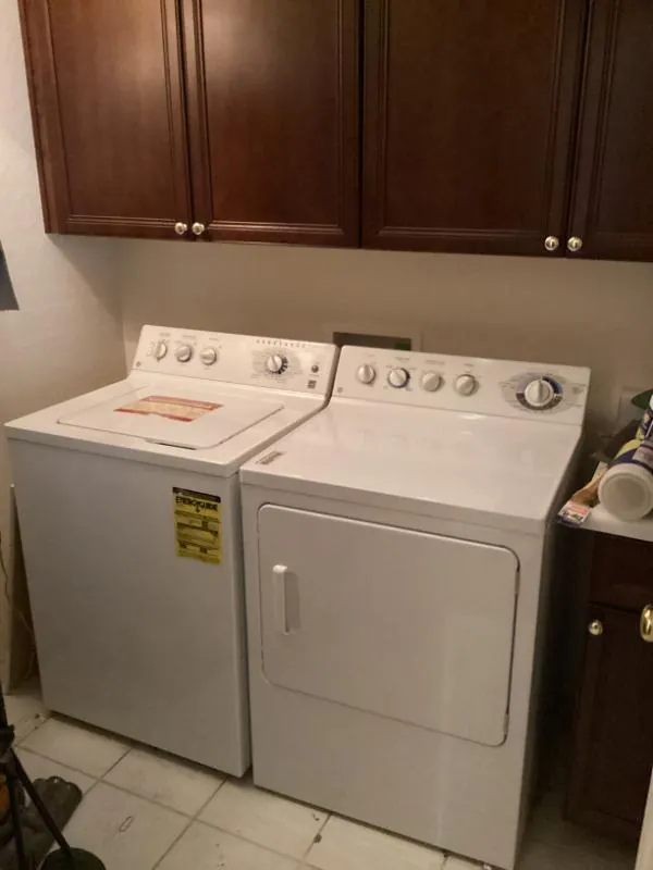 White washer and dryer